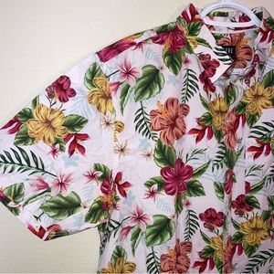Empyre White Floral Hawaiian Button Up Shirt